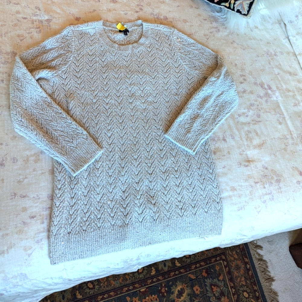 Talbot's Silver Pointelle Knit Sweater w/Silver threads and Sequins Plus 1X EUC